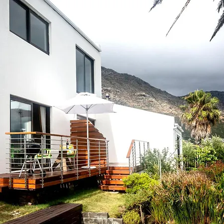 Vlei Cove Guesthouse Cape Town Exterior photo