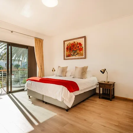 Vlei Cove Guesthouse Cape Town Exterior photo