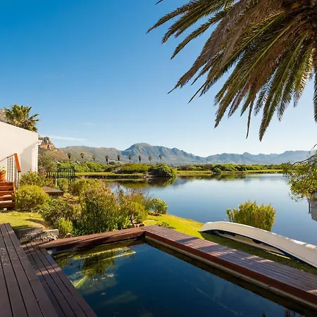 Vlei Cove Guesthouse Cape Town Exterior photo