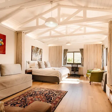 Vlei Cove Guesthouse Cape Town Exterior photo