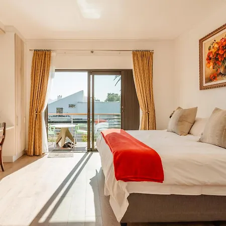 Vlei Cove Guesthouse Cape Town Exterior photo