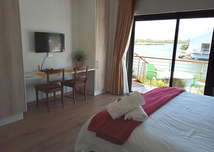 Vlei Cove Guesthouse