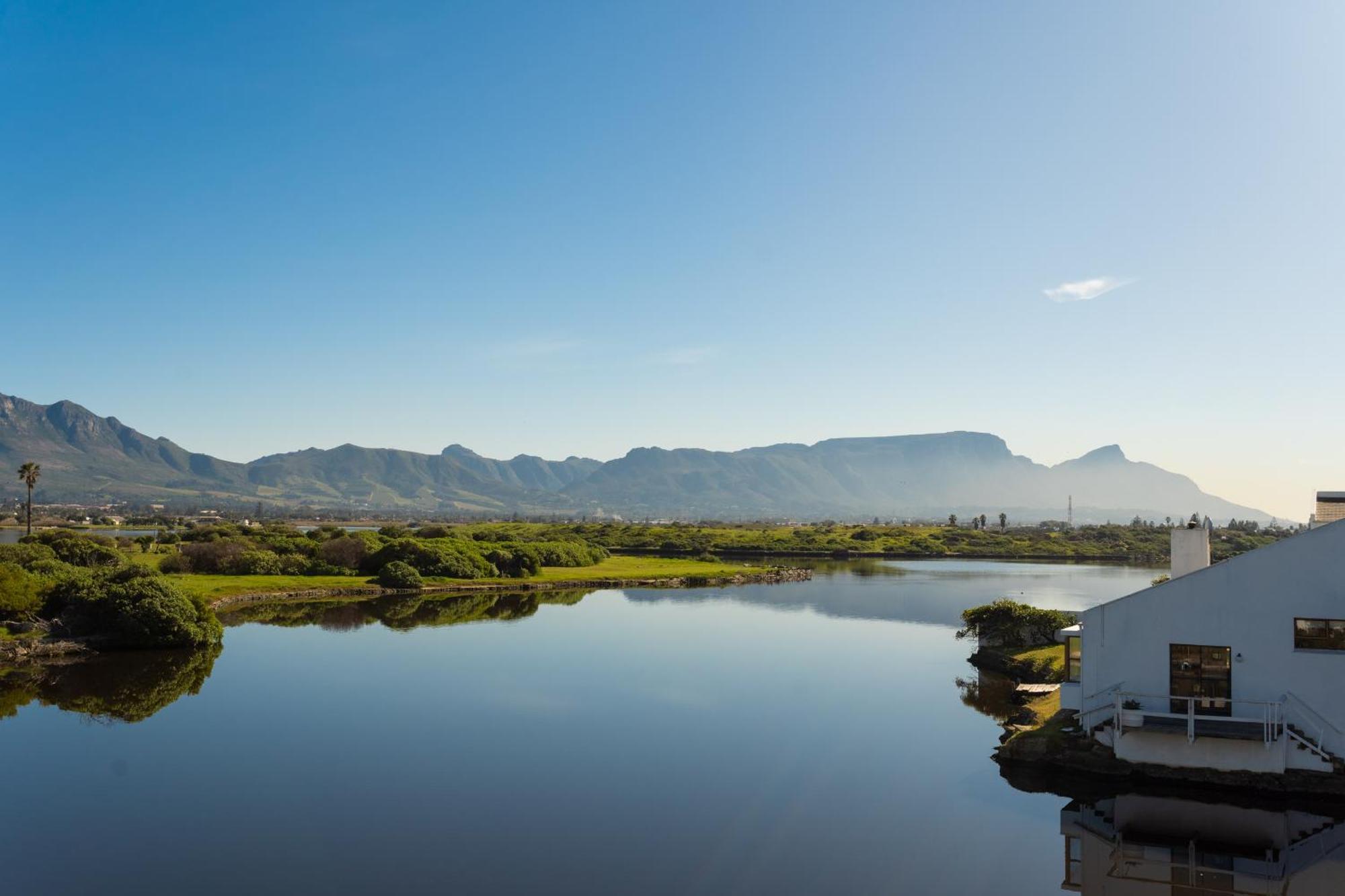 Vlei Cove *