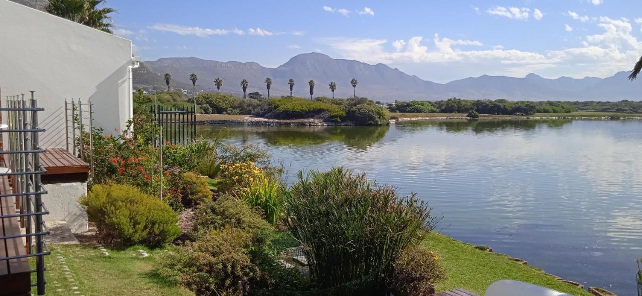 Vlei Cove Apartment *