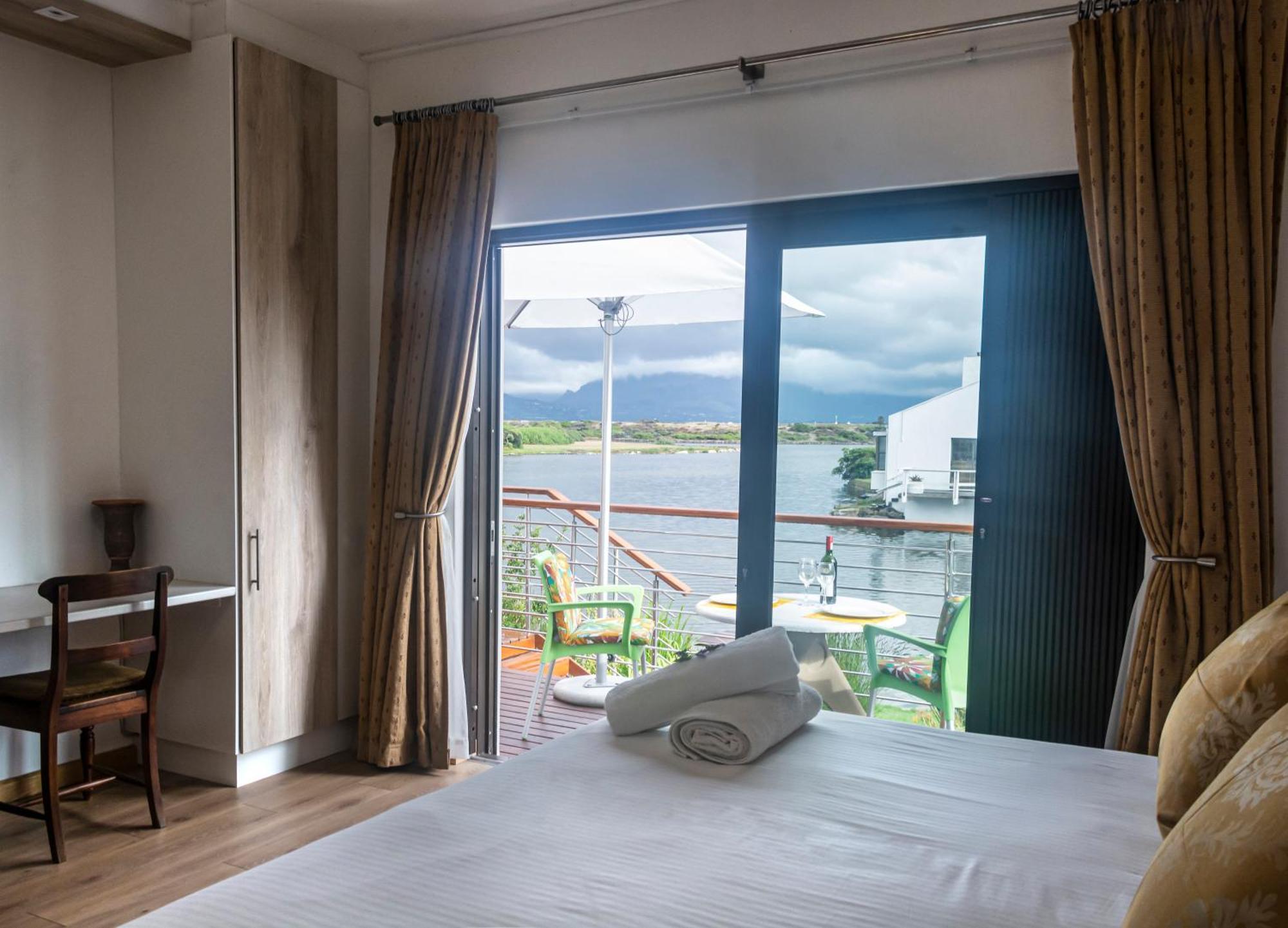 Vlei Cove Apartment